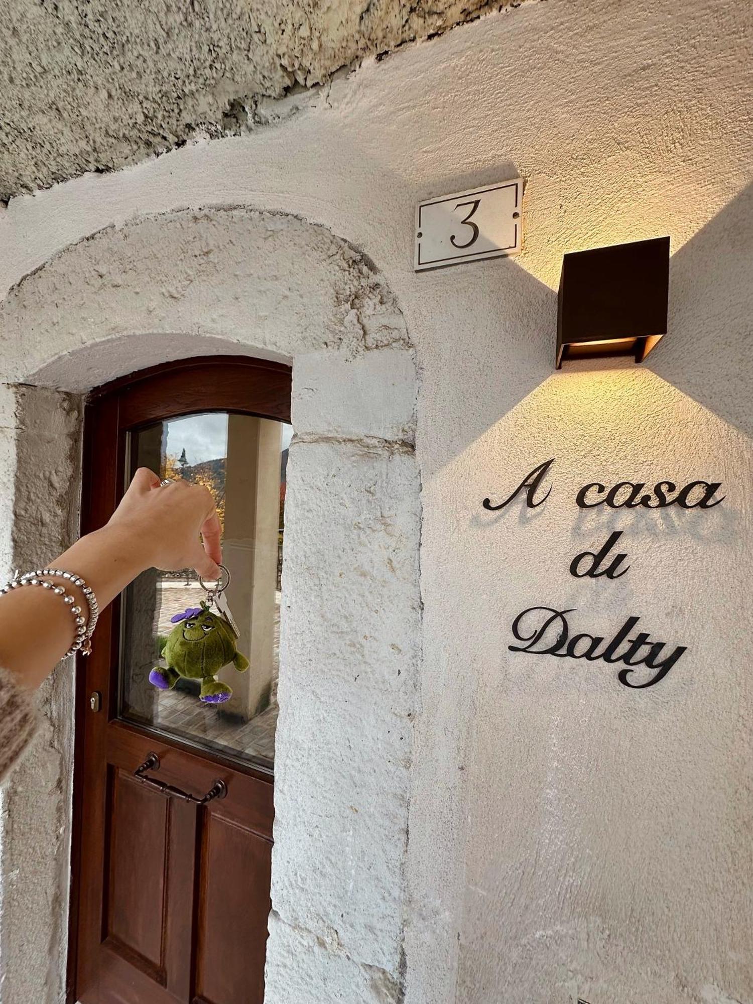 リヴィゾンドリ A Casa Di Daltyヴィラ エクステリア 写真